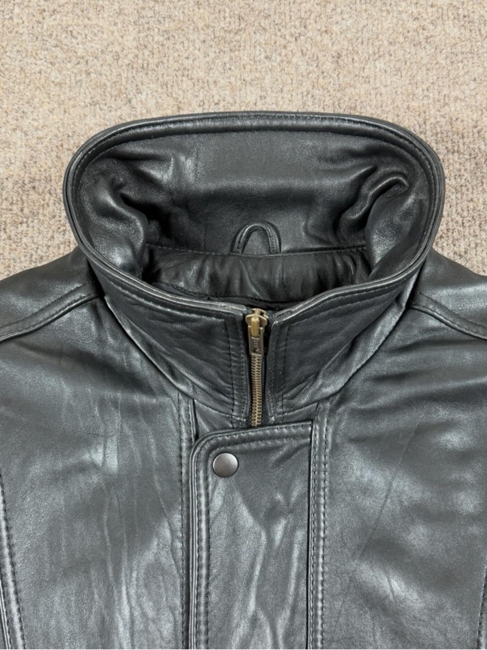 Black jacket - Picture 5 of 14